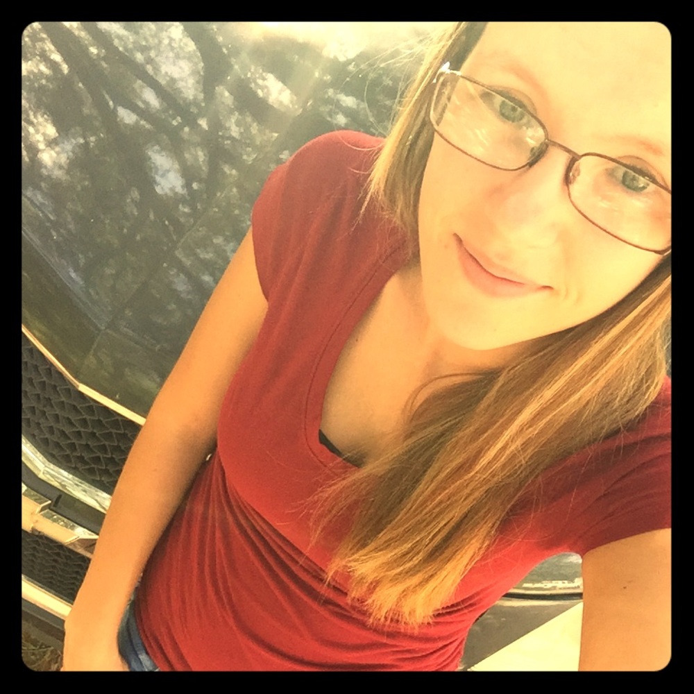 Meet your Posher, Kaylee